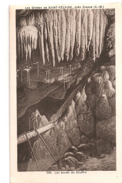 CPI (B2801) FRANTA. LES GROTES DE SAINT-CESARE, LES BORD DU GOUFFRE, EDITURA LA PROVENCALE, NECIRCULATA