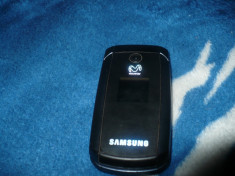 Samsung J400 cu defect foto