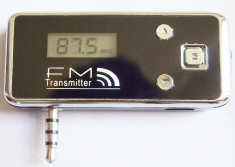 Modulator FM pentru IPhone 4/4s/5/ IPod/ MP3 /all 3.5mm audio, handsfree foto