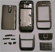 Vand Carcasa Nokia E66 Noua Completa Metalica Gri Grey Silver foto