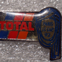 I.103 INSIGNA PIN AUTO PARIS LE CAP 92 TOTAL L23mm