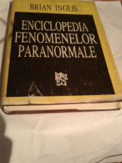 Brain Inglis -Enciclopedia fenomenelor paranormale foto