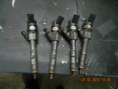 injector, injectoare Renault Megane 2 din 2005 1.9 dci 80kw/120 cp foto