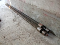 Vand SURUBURI pt ELEVATOR AUTO foto