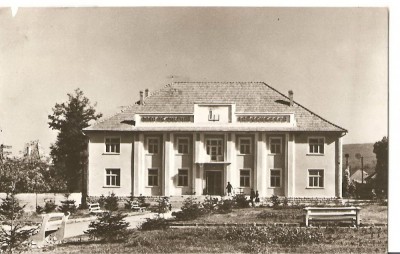 CPI (B2215) COVASNA. CASA DE CULTURA, EDITURA MERIDIANE, CIRCULATA 1969, STAMPILE, TIMBRU foto