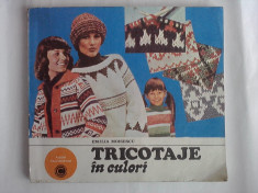 Tricotaje in culori - Emilia Moisescu foto