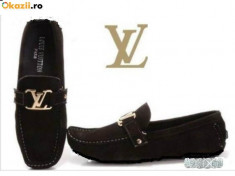 mocasini / scarpi LOUIS VUITTON foto