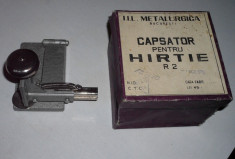 Capsator pentru hartie 1975 foto