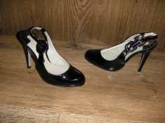 Pantofi eleganti dama TED BAKER London originali piele lacuita sz 35! foto