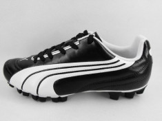 ghete fotbal gazon Puma V6.10 GC Junior 10184202, ORIGINALE, negru/alb, alte materiale foto