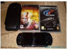 PSP 3004 Gran Turismo Edition ! + Card sony 4gb + Cablu de date + 3 umd-uri + husa +incarcator foto