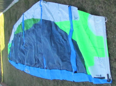 Kite Echipament 2 kituri, 2 placi , 1seatharnes - 1100 euro - foto