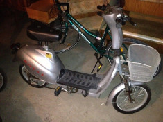 Moped Electric foto