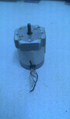 Motor pas cu pas Astrosyn 23lm-c701-01 foto