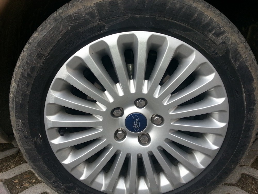 A se rani adiacent Grajd jante aliaj originale ford focus 2 5x108  funcţionari pretinde Zece