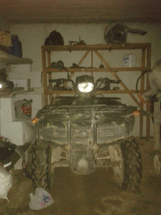 Atv LONCIN 250cc are 21 cp pe cardan cu troliu cu 5 viteze fara ambreaj se schimba citezele e simplu . foto mare Atv LONCIN 250cc are 21 cp pe cardan cu troliu cu 5 viteze fara ambreaj se schimba citezele e simplu . foto mare