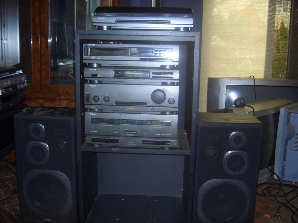 Combina Audio - PHILIPS FA 9604 - CD / Dublu Cass-Deck / Tuner Digital /  Pickup / Boxe / Rack | arhiva Okazii.ro