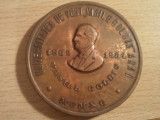 Medalie Universitatea de Vest &quot;Vasile Goldis 1862-1934&quot; Arad MCMXC, 75 grame + cutie de prezentare 15 roni + taxe postale 10 roni = 100 roni