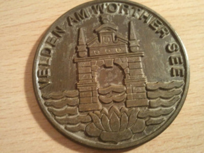 Medalie Velden am worther see, 66 grame + taxele postale 14 roni = 80 roni foto