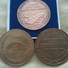 Lot 3 medalii Inaugurarea noilor poduri dunarene, 196 grame, 100 roni lotul sau 50 roni bucata + taxele postale = 200 roni lotul