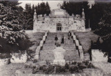 Bnk cp Soveja - Mausoleul eroilor - uzata