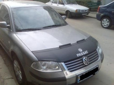 HUSA CAPOTA DE VW PASSAT MODEL 2001-2005 foto