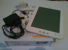 TABLETA WOLDER miTab FUN STATION SUPER PRET !!! foto