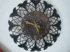 Vand/schimb ceas de perete mecanic Victoria Arad model floarea soarelui,anii &amp;#039;70,raritate foto