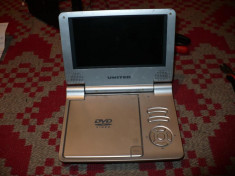 DVD player portabil UNITED defect foto