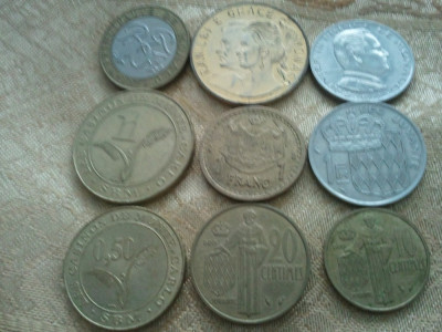 Lot 9 monede Monaco, 55 grame, 200 roni, taxele postale zero roni foto