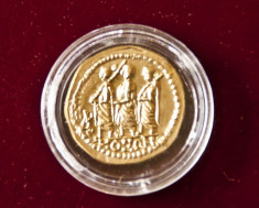 Moneda Aur - Koson foto