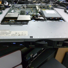 Server IBM X336 8837-21U, 1 x Intel Xeon 3,2 GHZ, 2GB DDR2 ECC, 2 x 36 GB HDD, RAID