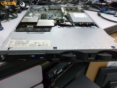 Server IBM X336 8837-21U, 1 x Intel Xeon 3,2 GHZ, 2GB DDR2 ECC, 2 x 36 GB HDD, RAID foto