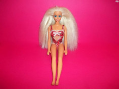 papusa barbie de la mattel cap 1976 si corp 1966 foto