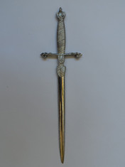 Stilet ornamental, cutit de corespondenta, de colectie, model medieval foto