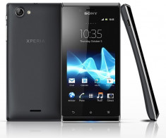 Sony Xperia J foto