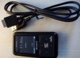 SONY-NWZ-S615F-2GB,mp3,mp4, player