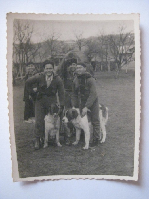 REDUCERE 35 LEI! FOTOGRAFIE CU LEGIONARI IN TABARA DE LA BREAZA DIN 1936 foto mare REDUCERE 35 LEI! FOTOGRAFIE CU LEGIONARI IN TABARA DE LA BREAZA DIN 1936 foto mare