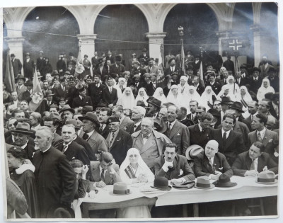 Societatea de Cruce Rosie din Romania , adunare oficiala , 1933 , personalitati foto