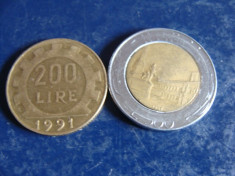 lot 2 monezi 200,500 lire Italia foto