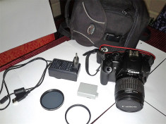 Canon EOS 1000D (cu obiectiv 18-55) + card 4GB + 2 filtre (UV si Polarizare) foto