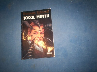 JOCUL MINTII NORMAN SPINRAD foto