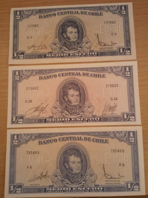 Lot 3 bancnote, Chile 1/2 escudo 1974 UNC, 3 semnaturi diferite bancher,3 semnaturi diferite casier, acelasi an, necirculate,100 roni lotul,nu separat foto