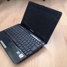 Vand netbook Grundig NB1010 display 10.1"