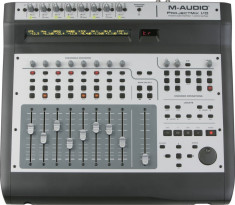 Mixer digital M-Audio ProjectMix I/O este ca nou! Fara nicio urma de folosinta! foto