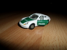 SIKU 1093 Jucarie macheta din metal Porsche 911 Carrera, politie, i se deschid usile, poze reale !!! foto