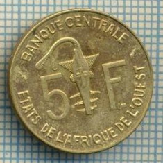 3620 MONEDA - STATELE AFRICII DE VEST - 5 FRANCS - anul 1984 -starea care se vede