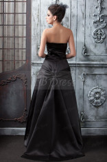 rochie de seara neagra model deosebit foto