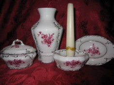 PORTELAN ROYAL DUX BOHEMIA HAND PAINTED - SET VAZA , CASETA / BOMBONIERA , SFESNIC 4 PIESE foto