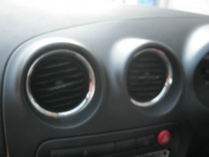 Guri Ventilatie Seat Ibiza MK 3 foto